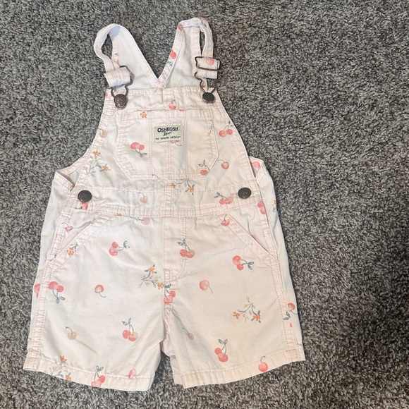 Osh Kosh overalls size 2T - Picture 1 of 3